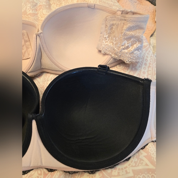 Torrid Convertible Strapless Bras - Picture 5 of 6